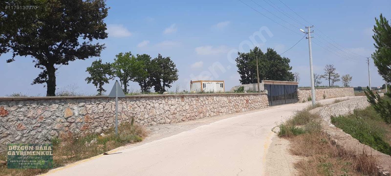 Düzgün Babadan Ana Asfalt Cepheli, Yaşam Ve Ofise Uygun Mülk — fotoğraf 8