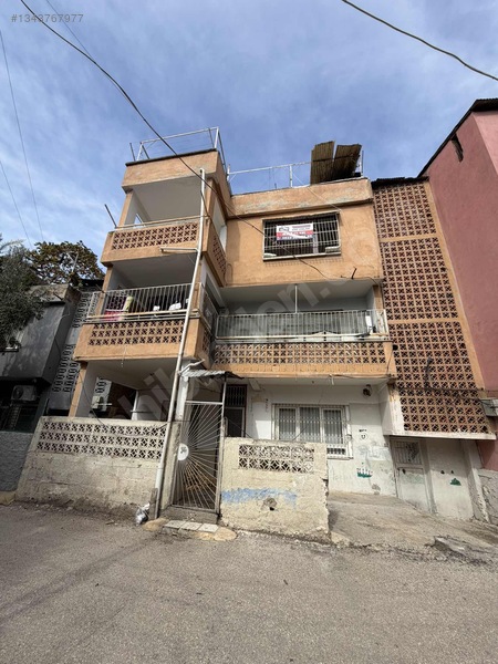 Krc'den Yeşılyurt Mah. 3,5 Katlı Müstakil Ev