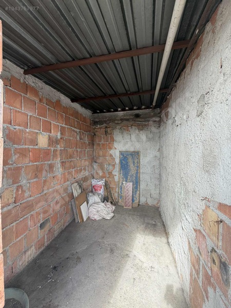 Krc'den Yeşılyurt Mah. 3,5 Katlı Müstakil Ev — fotoğraf 20