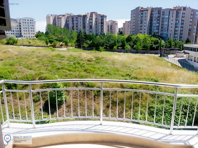 Yenişehir Mutlu City'de Ara Kat,geniş,özel Yapılı,manzaralı,boş — fotoğraf 23