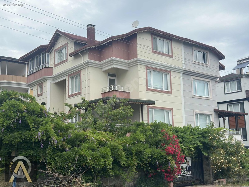 4 Katlı Villa 1 Daire Fiyatına Fırsatı Kaçırma İletişime Geç