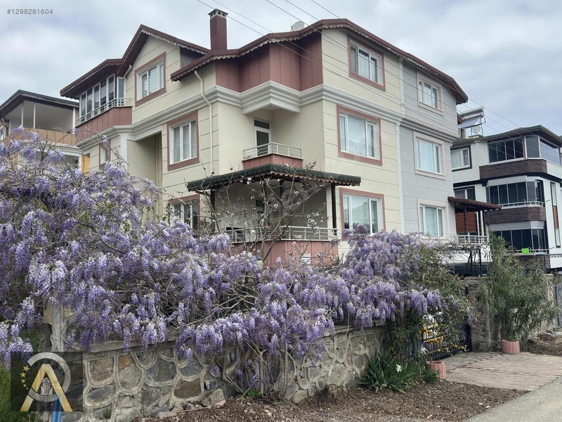 4 Katlı Villa 1 Daire Fiyatına Fırsatı Kaçırma İletişime Geç — fotoğraf 3