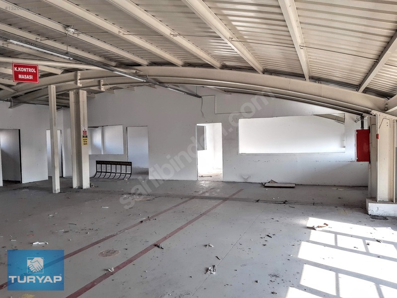 Bağcılar, Mahmutbeyde 2700m2.imalat Ve Showrooma Uygun İşyeri. — fotoğraf 18