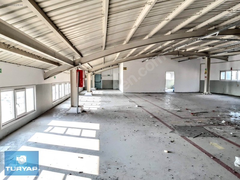 Bağcılar, Mahmutbeyde 2700m2.imalat Ve Showrooma Uygun İşyeri. — fotoğraf 19