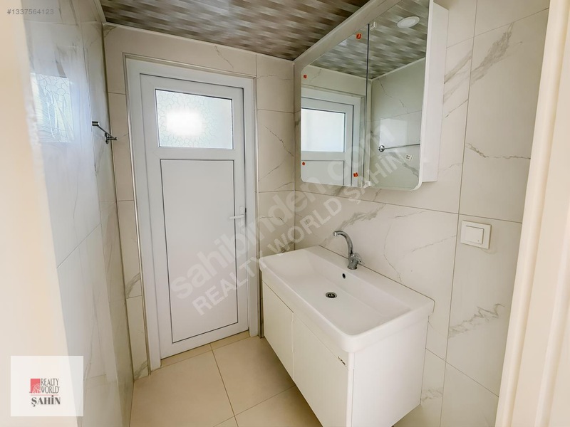 Serik Yeni Mahalle'de Geniş Kiralık 3+1 Daire — fotoğraf 16