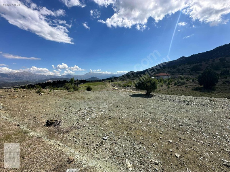 Yayla Gökben Müstakil Tapulu Satılık 4227 Metre Tarla — fotoğraf 6