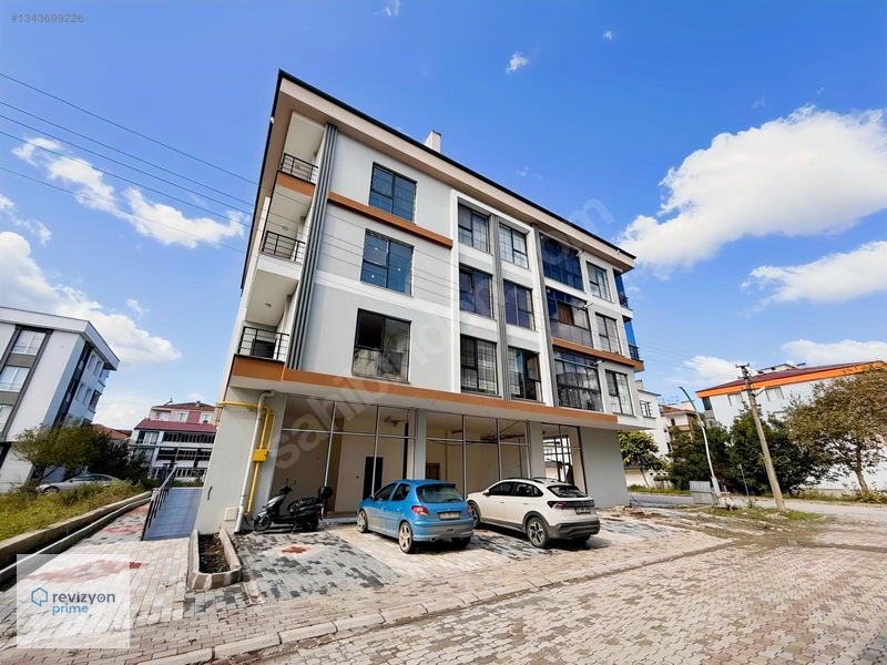 Gökhan Mumcu'dan Cumhuriyet Mah.|cadde Cepheli Vıp Proje 1+1 D. — fotoğraf 3