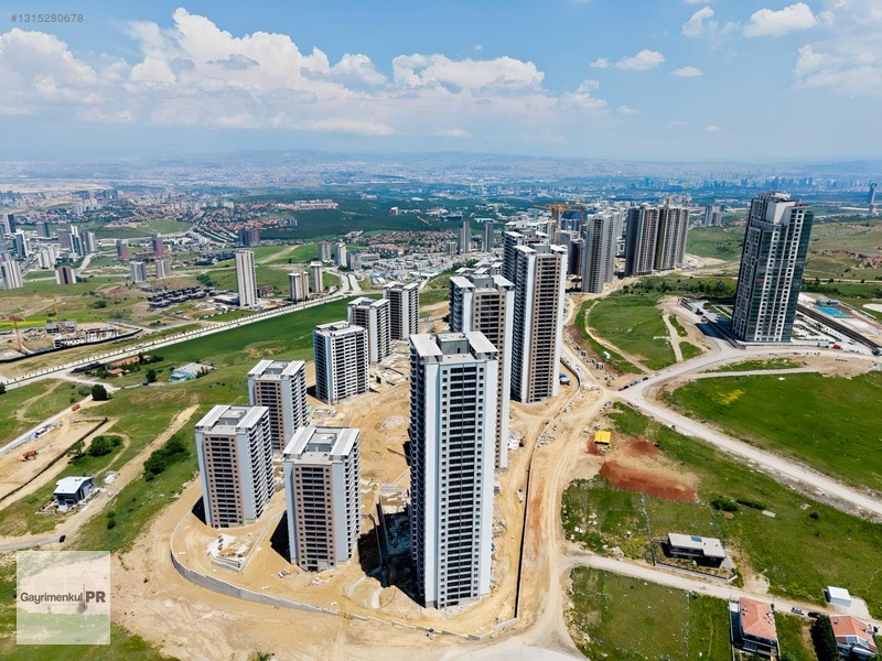 Akçalı'da Satılık Hisse O Blok Güney-batı Cephe 25. Kat