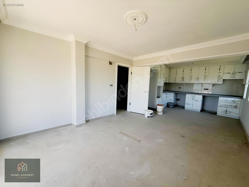 Çalıca Kavşağı Yakını Müstakil Girişli Kiralık 3+1 Daire — fotoğraf 3