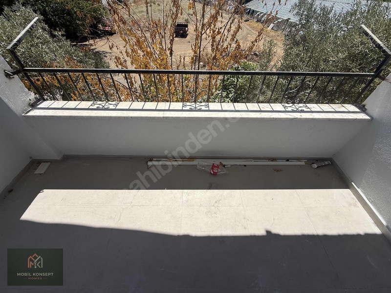 Çalıca Kavşağı Yakını Müstakil Girişli Kiralık 3+1 Daire — fotoğraf 4