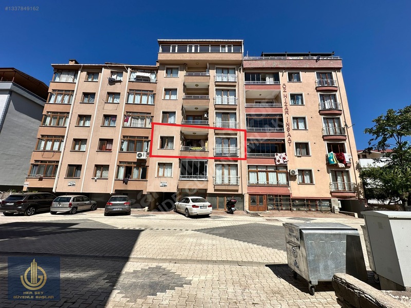 Cide'De Deniz Manzaralı, Satılık 2+1 Daire (80M²)