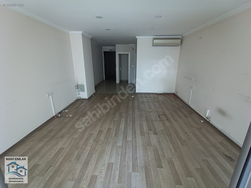 Topçular Yöntem Vaytaş Plaza 1. Kat - 50m2 Ön Cephe Kiralık Ofis