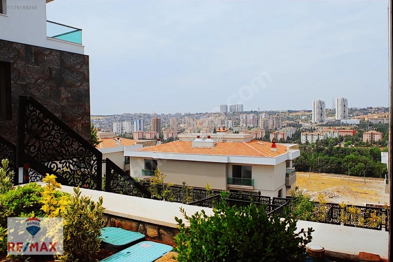 Re/maxtan Altınay Saklıbahçe Villalarında Satılık Tripleks Villa — fotoğraf 6