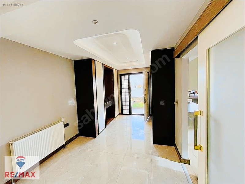 Re/maxtan Altınay Saklıbahçe Villalarında Satılık Tripleks Villa — fotoğraf 21