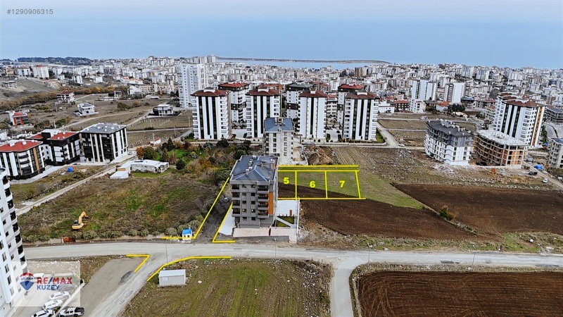 Deniz Manzaralı Ve İyi Lokasyonda Satılık Parsel — fotoğraf 5