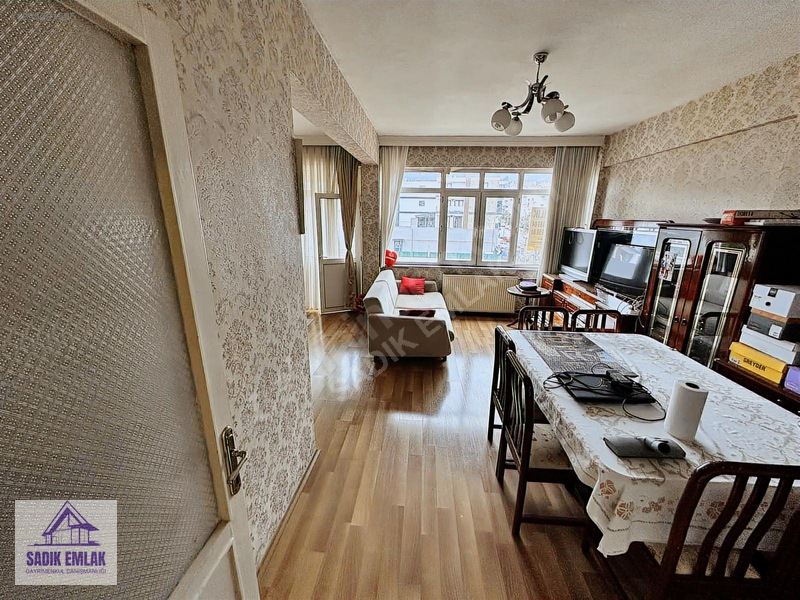 Sadık Emlak'tan Mimar Sinan Ana Cadde Üzeri Satılık 3+1 Daire — fotoğraf 17