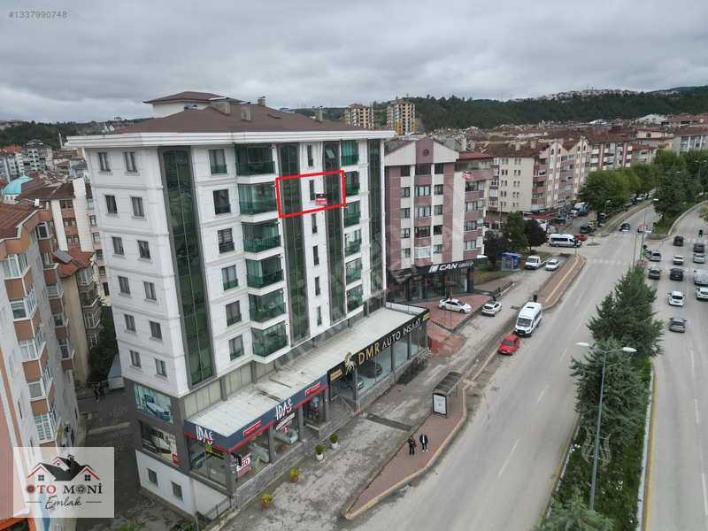 Salıpazarında Cadde Cepheli 2+1 Kiralık Daire