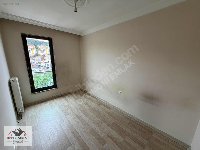 Salıpazarında Cadde Cepheli 2+1 Kiralık Daire — fotoğraf 14