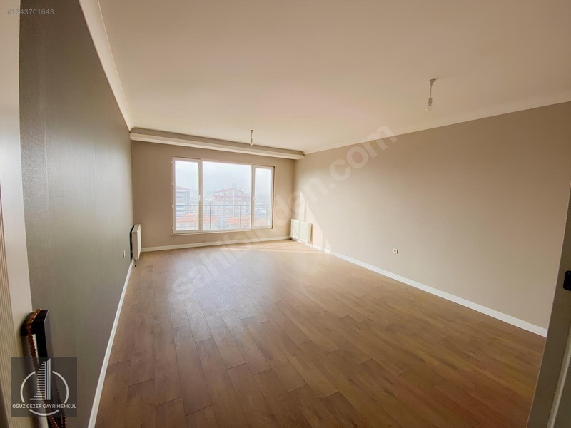 Oğuz Gezer'den Sitede Lüks Peyzajlı Kapalı Otoprklı Teras Balkon — fotoğraf 8