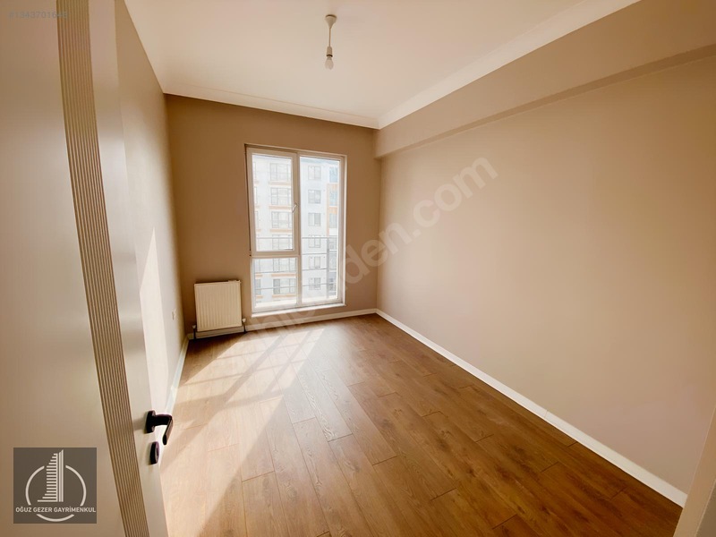Oğuz Gezer'den Sitede Lüks Peyzajlı Kapalı Otoprklı Teras Balkon — fotoğraf 9