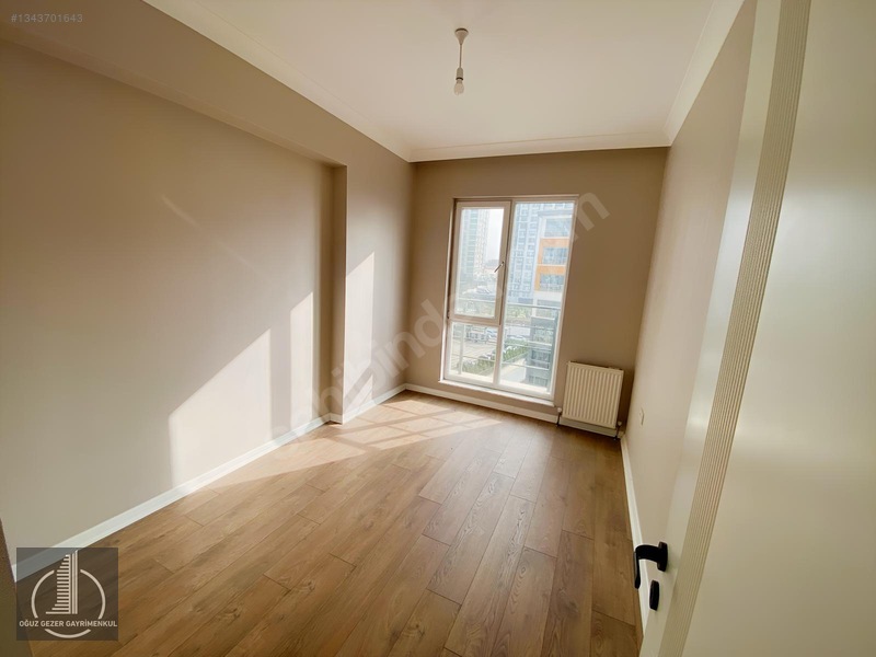 Oğuz Gezer'den Sitede Lüks Peyzajlı Kapalı Otoprklı Teras Balkon — fotoğraf 25