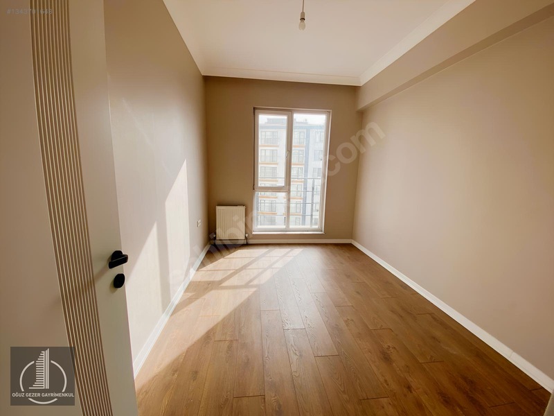 Oğuz Gezer'den Sitede Lüks Peyzajlı Kapalı Otoprklı Teras Balkon — fotoğraf 26