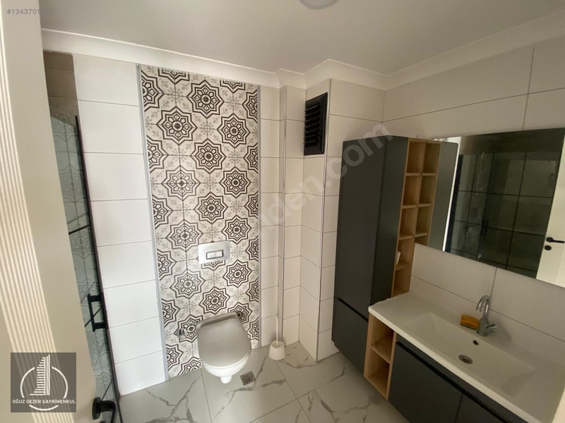 Oğuz Gezer'den Sitede Lüks Peyzajlı Kapalı Otoprklı Teras Balkon — fotoğraf 29