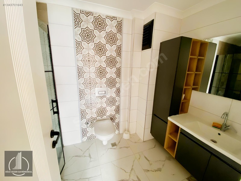 Oğuz Gezer'den Sitede Lüks Peyzajlı Kapalı Otoprklı Teras Balkon — fotoğraf 31