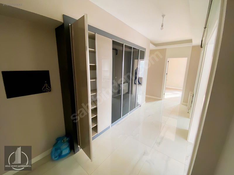 Oğuz Gezer'den Sitede Lüks Peyzajlı Kapalı Otoprklı Teras Balkon — fotoğraf 32