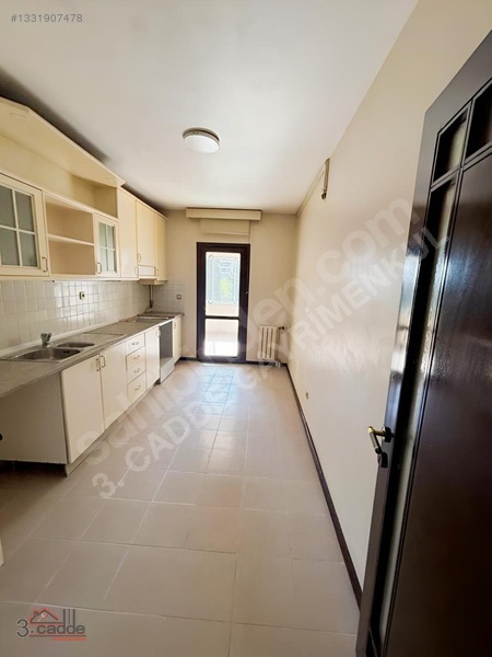 Bahçeşehir Merkez, Gül,testili Kızlarda, Boş Kiralık 3+1 Daire. — fotoğraf 2