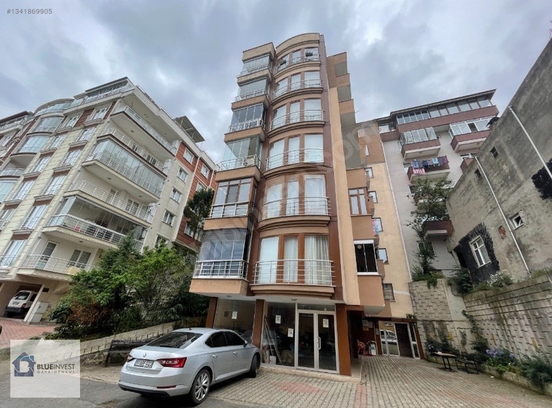 Trabzon Boztepe Mahallesi Deniz Manzaralı 4+1 Satılık Konut