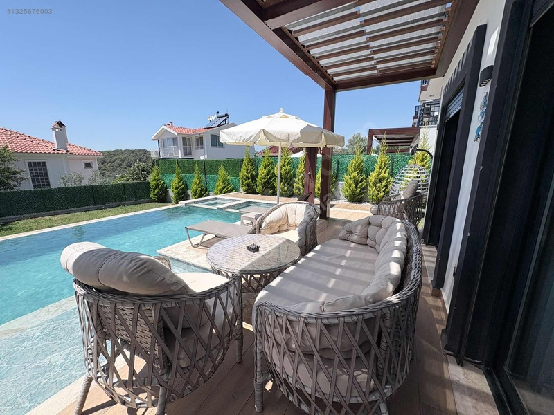 Ovacık'ta Anahtar Teslim 4+1 Havuzlu Müstakil Villa — fotoğraf 10