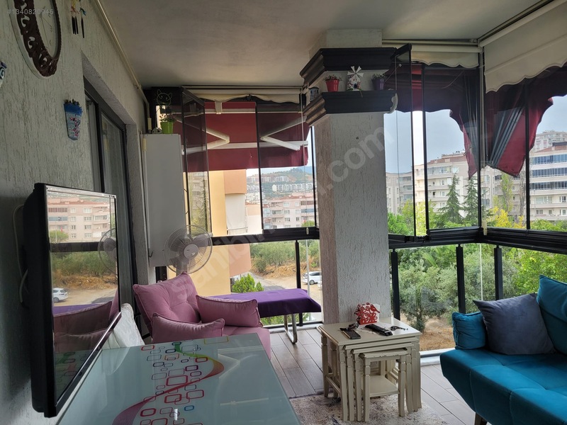 Güzelyalı Eğitim Mahallesinde Eşyalı 2+1 Kiralık Daire — fotoğraf 3