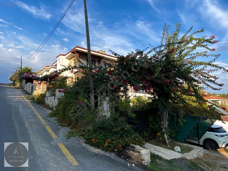 Altun Emlaktan Kiralık 12 Ay Sürekli Möbleli 2+1 Daire — fotoğraf 3