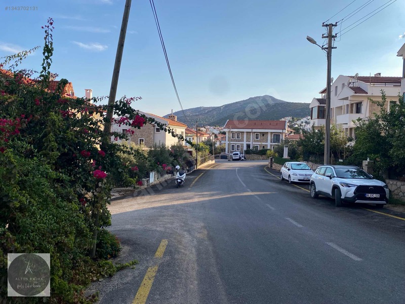 Altun Emlaktan Kiralık 12 Ay Sürekli Möbleli 2+1 Daire — fotoğraf 4