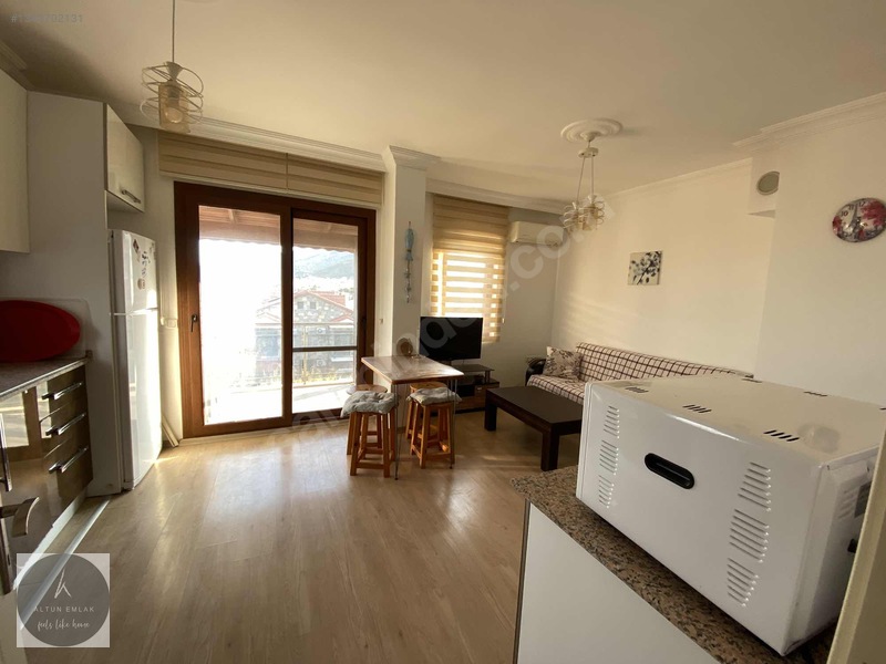 Altun Emlaktan Kiralık 12 Ay Sürekli Möbleli 2+1 Daire — fotoğraf 9