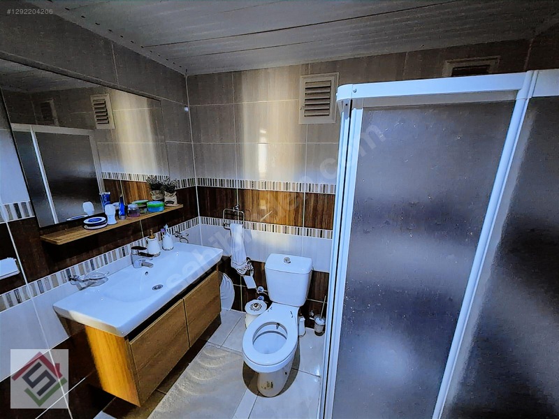 Sağlam'da Ferah Cadde Üzeri Güney Doğu Cepheli Satılık 3+1 Daire — fotoğraf 10
