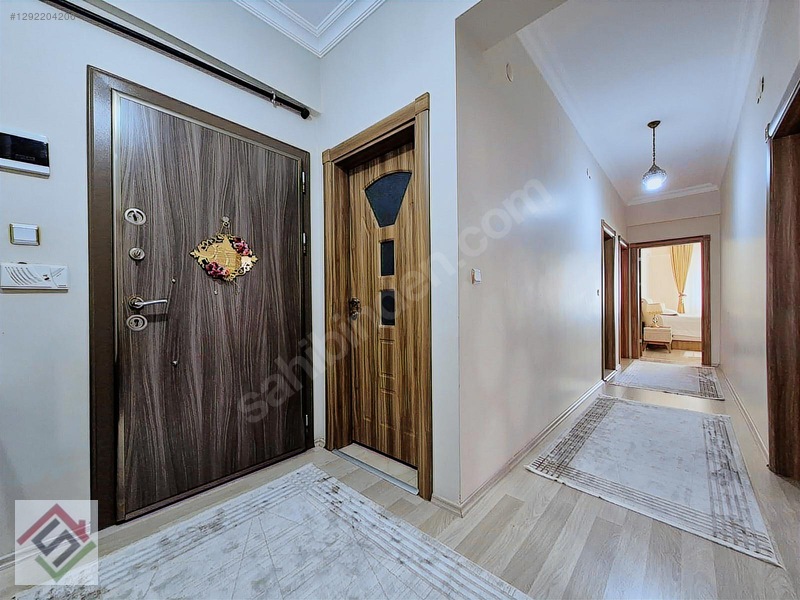 Sağlam'da Ferah Cadde Üzeri Güney Doğu Cepheli Satılık 3+1 Daire — fotoğraf 12