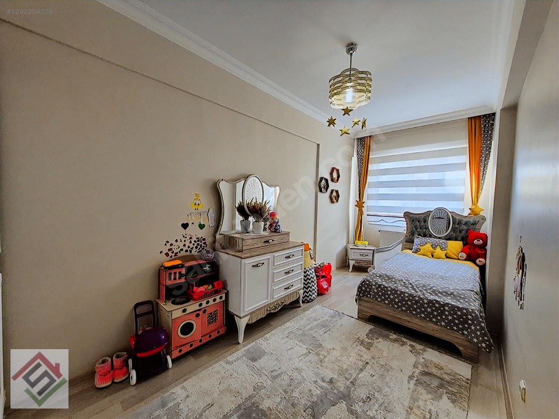 Sağlam'da Ferah Cadde Üzeri Güney Doğu Cepheli Satılık 3+1 Daire — fotoğraf 13