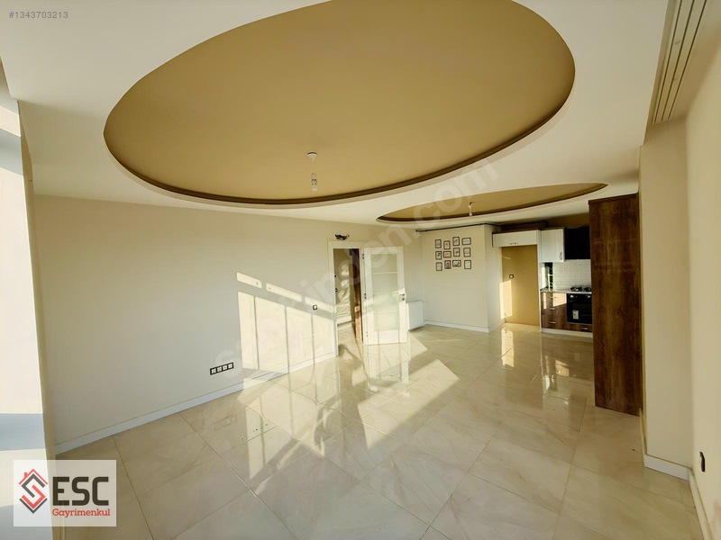 Esc'den 75. Yıl'da Site İçi 3+1 Kiralık Daire Esc2117a — fotoğraf 3