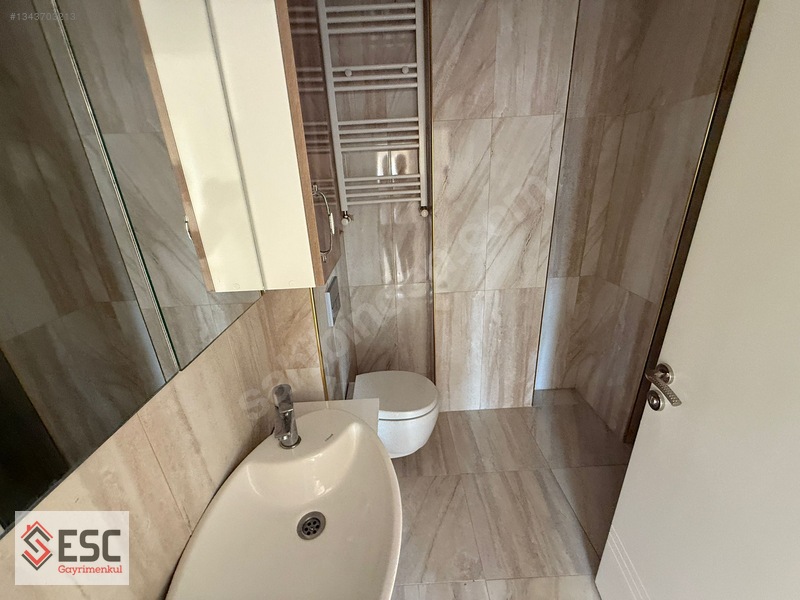 Esc'den 75. Yıl'da Site İçi 3+1 Kiralık Daire Esc2117a — fotoğraf 15
