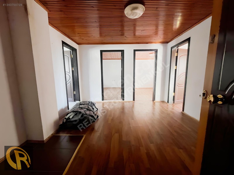 Realist'den 2+1 Korucuk Mahallesinde Boş Kiralık Daire — fotoğraf 6