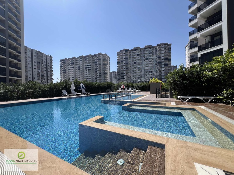 Sahilde Deniz Manzaralı | Denize 150 Mt Havuzlu Sitede 1+1 Lüks — fotoğraf 22