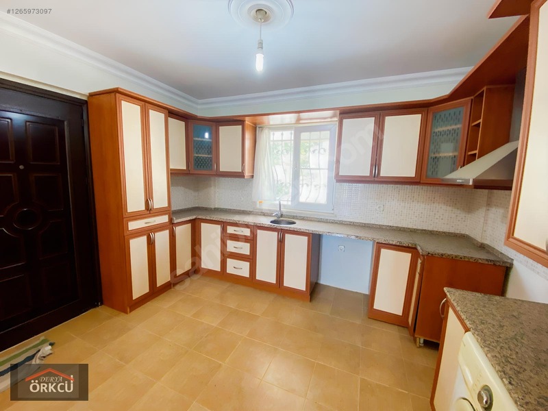 Örkcü Emlaktan Satılık Bahçeli Uygun Satılık 4+1 Tribleks Villa — fotoğraf 7