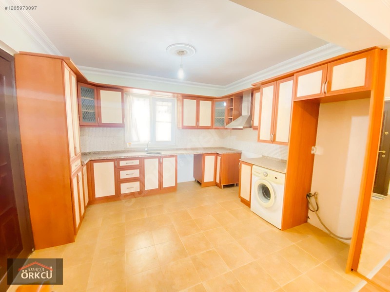 Örkcü Emlaktan Satılık Bahçeli Uygun Satılık 4+1 Tribleks Villa — fotoğraf 8