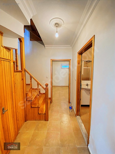 Örkcü Emlaktan Satılık Bahçeli Uygun Satılık 4+1 Tribleks Villa — fotoğraf 24