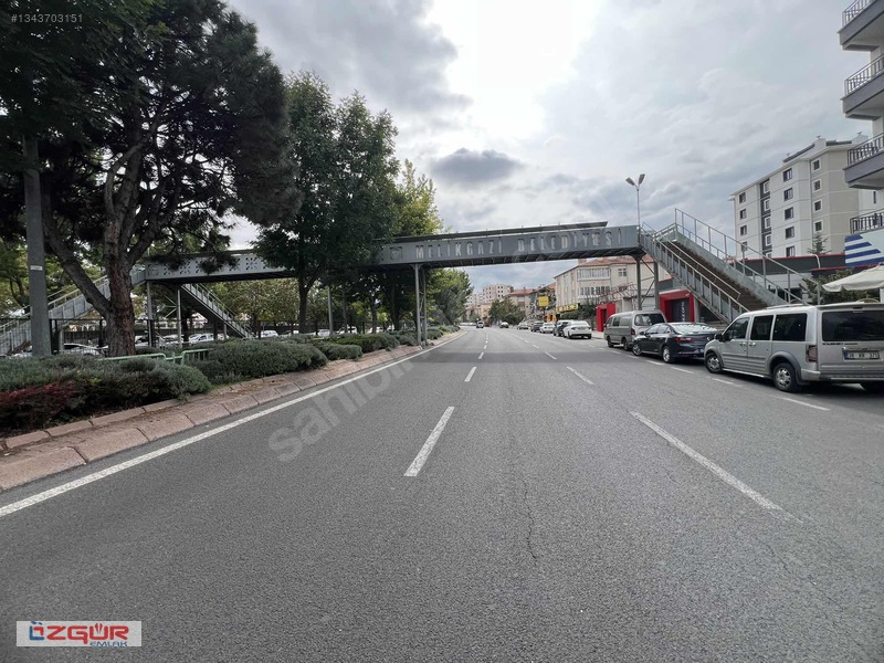 Özgür'den Esenyurt Mah Satılık Kombili Daire — fotoğraf 4