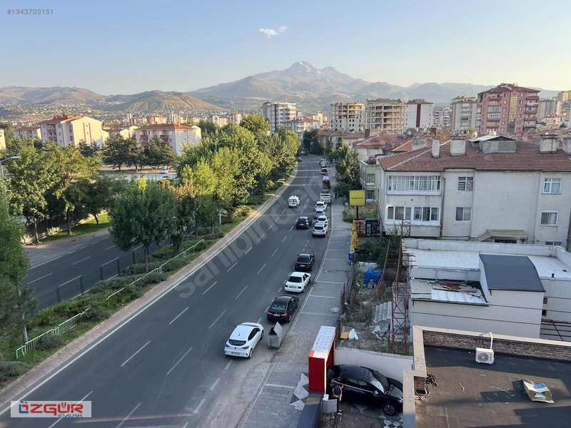 Özgür'den Esenyurt Mah Satılık Kombili Daire — fotoğraf 6