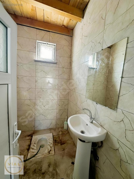 Vial / Güneşlide Masrafsız Yatırımlık Müstakil Ev — fotoğraf 5