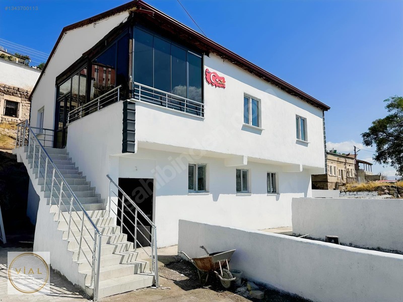 Vial / Güneşlide Masrafsız Yatırımlık Müstakil Ev — fotoğraf 14